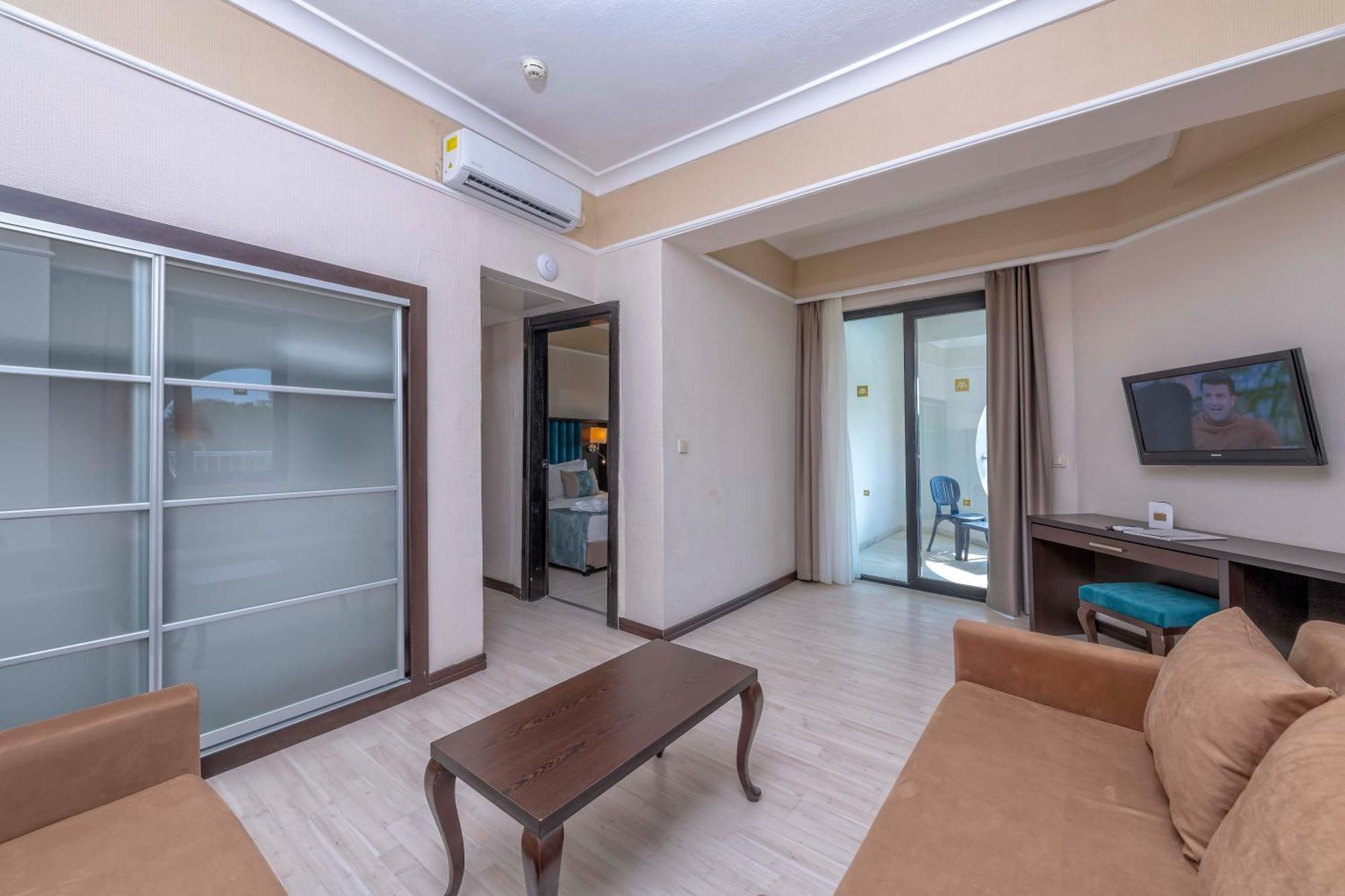Hotel Asteria Collection Side Esterno foto